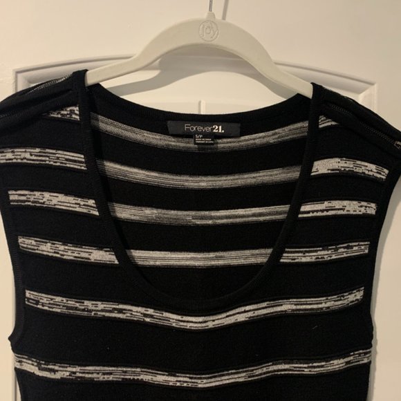FOREVER 21 Sleeveless Fitted Bodycon Black & Silver Size Small Sweater Dress - Picture 2 of 7